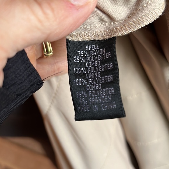 Perfect Adrianna Papell cocktail or party dress! Sz 6. Only worn twice. - Picture 5 of 6